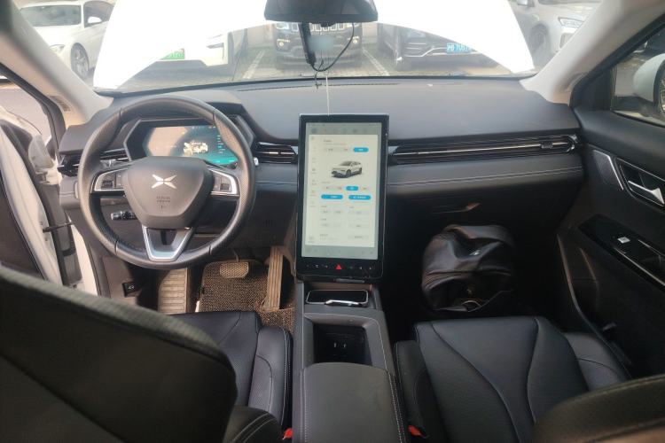Used XPeng G3 2021 G3i 520N+ Center Console