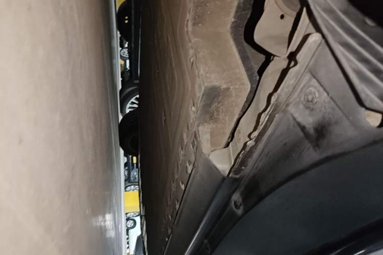 Used XPeng G3 2021 G3i 460G Chassis Rear Right