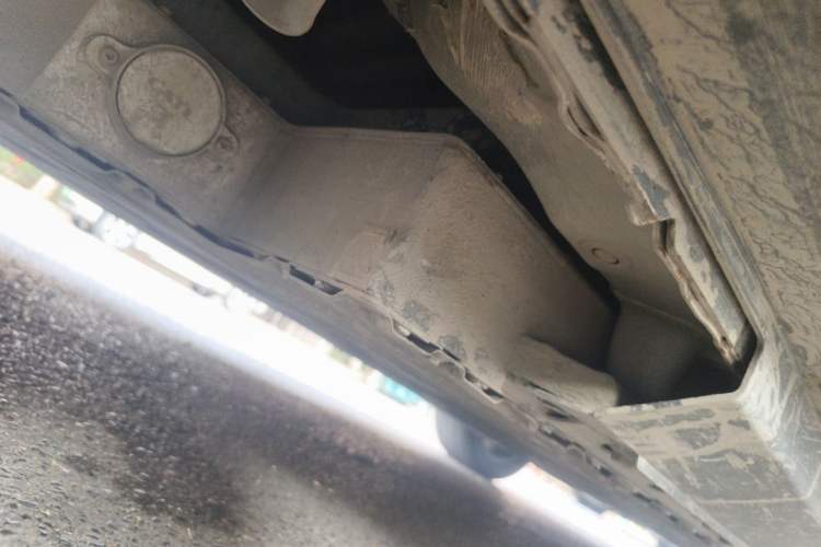 Used XPeng G3 2021 G3i 520N Chassis Rear Right