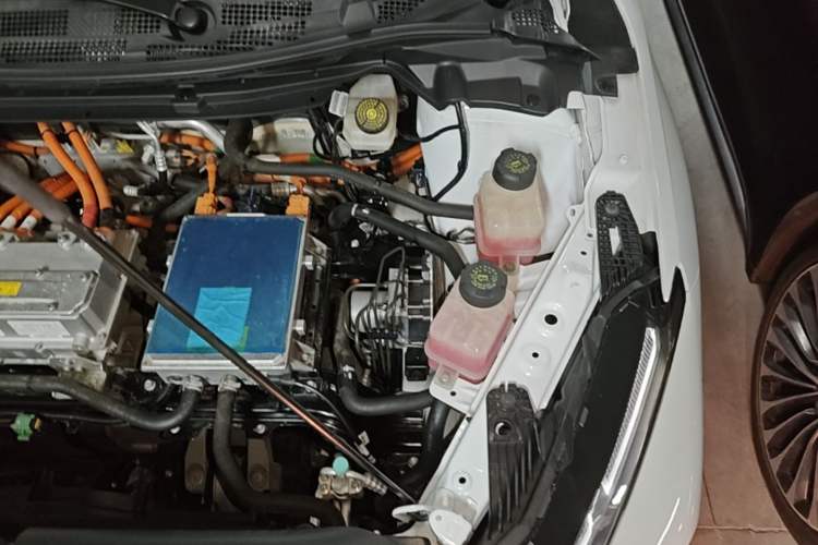 Used XPeng G3 2021 G3i 460G Engine Bay Left