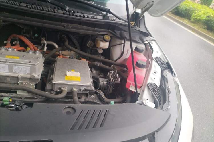 Used XPeng G3 2021 G3i 520G Engine Bay Left
