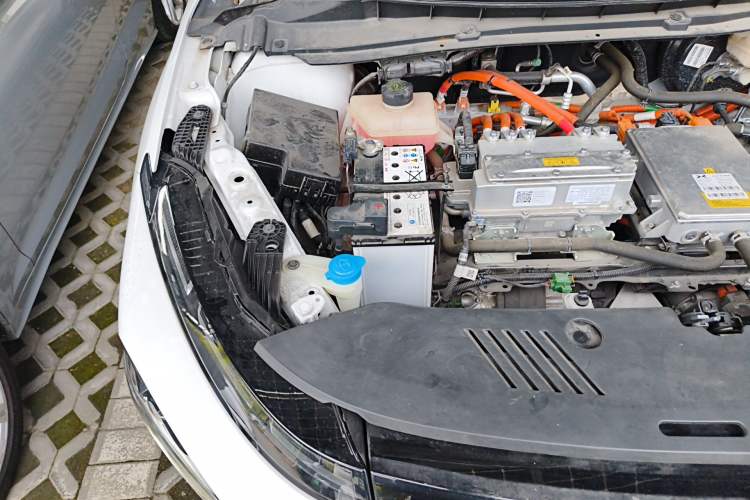 Used XPeng G3 2021 G3i 460G Engine Bay Right