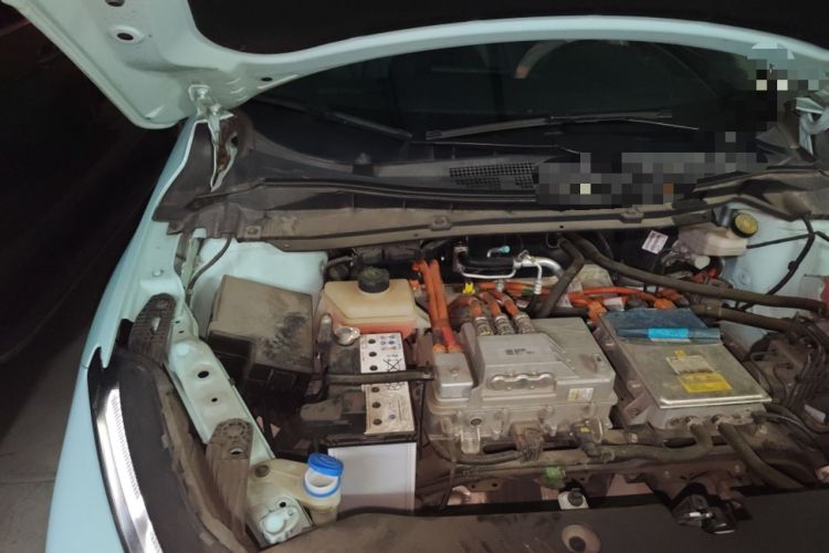 Used XPeng G3 2021 G3i 460N Engine Bay Right