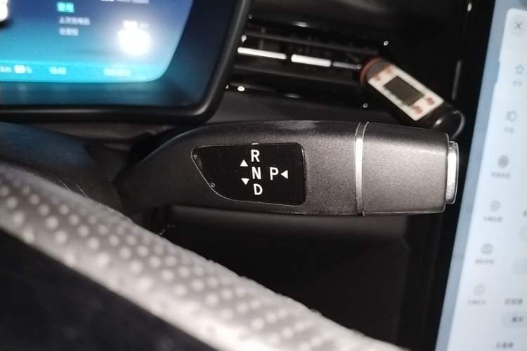 Used XPeng G3 2021 G3i 520G Gear Lever