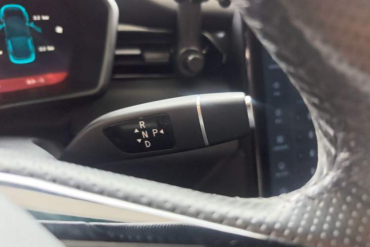 Used XPeng G3 2021 G3i 460G Gear Lever