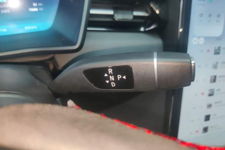 Used XPeng G3 2021 G3i 460N Gear Lever