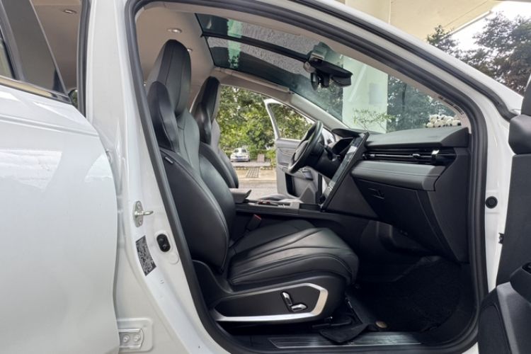 Used XPeng G3 2021 G3i 520N+ Interior 2