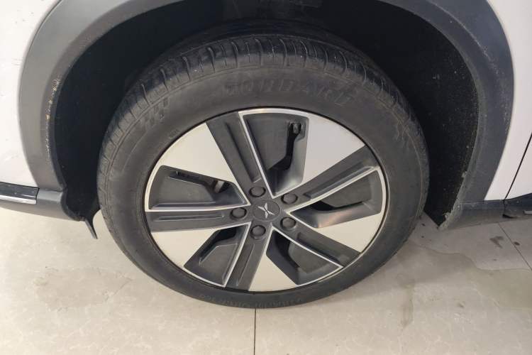 Used XPeng G3 2021 G3i 520N Left Front Wheel Hub