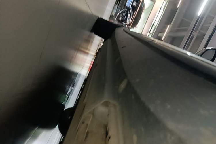 Used XPeng G3 2021 G3i 460N Left Side Sill