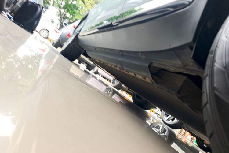 Used XPeng G3 2021 G3i 460G Left Side Sill