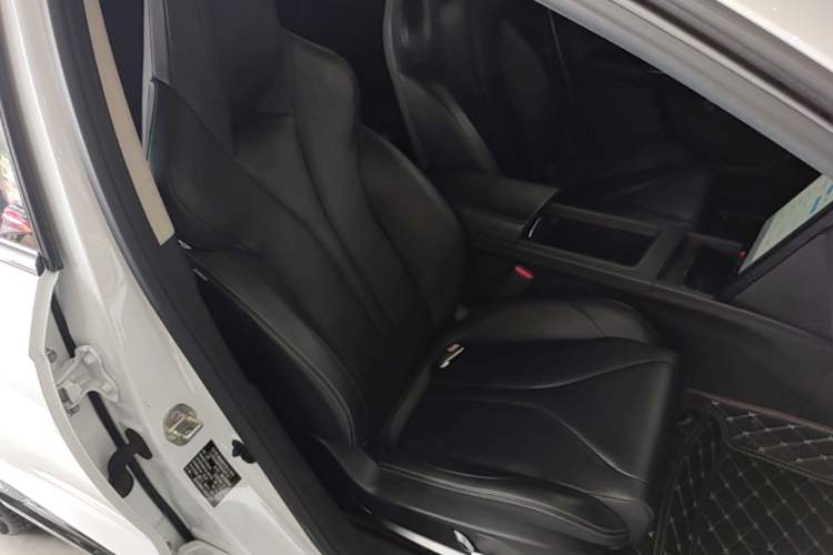 Used XPeng G3 2021 G3i 460N Right Front Seat