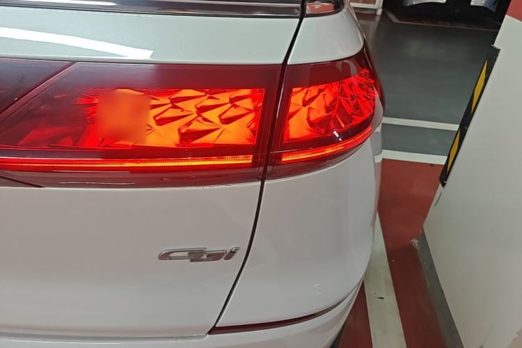 Used XPeng G3 2021 G3i 460G Right Rear Taillight