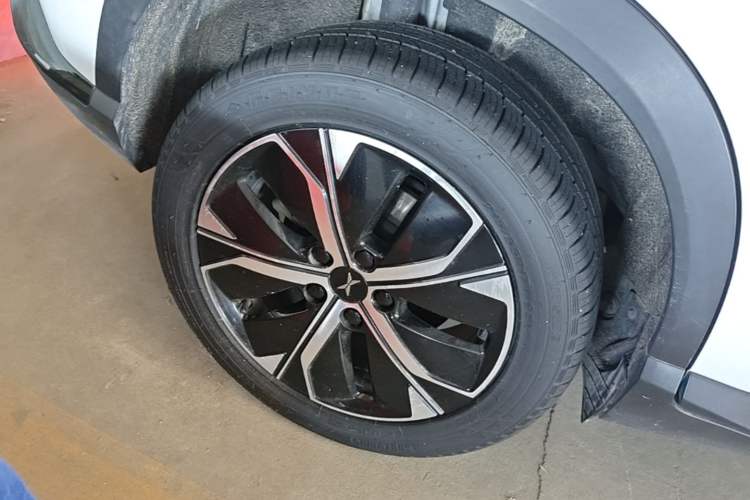 Used XPeng G3 2021 460c Enjoy Edition Right Rear Wheel Hub