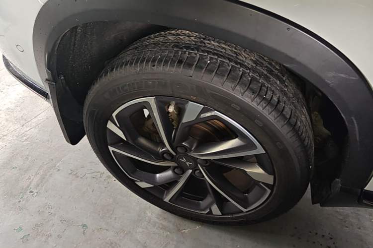 Used XPeng G3 2021 G3i 520N+ Right Rear Wheel Hub