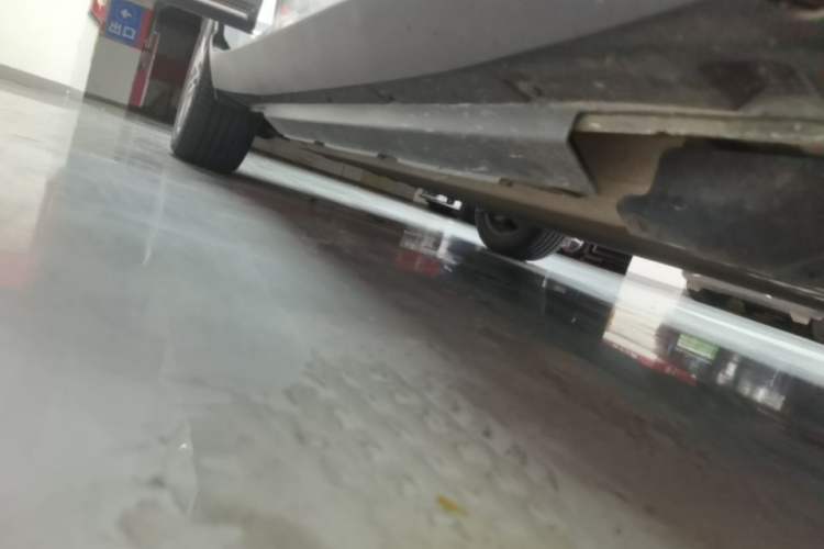 Used XPeng G3 2021 G3i 520N Right Side Sill