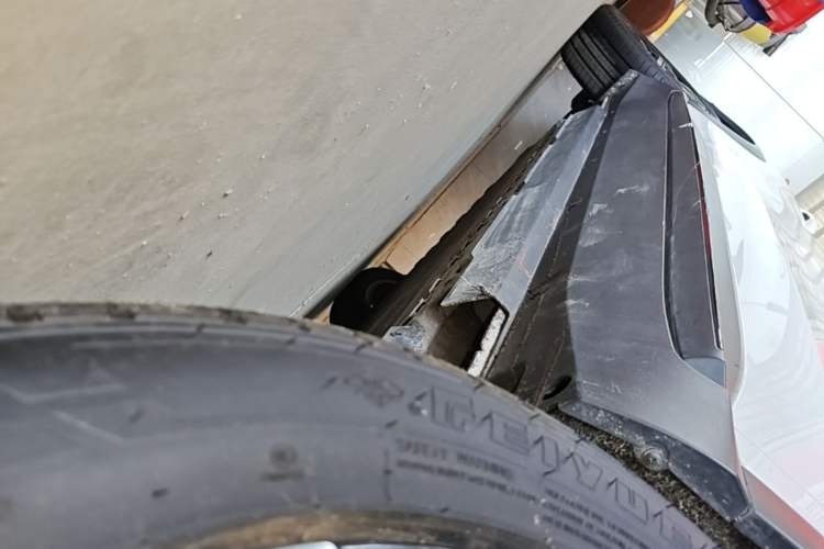 Used XPeng G3 2021 460c Enjoy Edition Right Side Sill