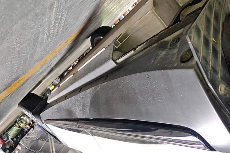 Used XPeng G3 2021 G3i 520N+ Right Side Sill