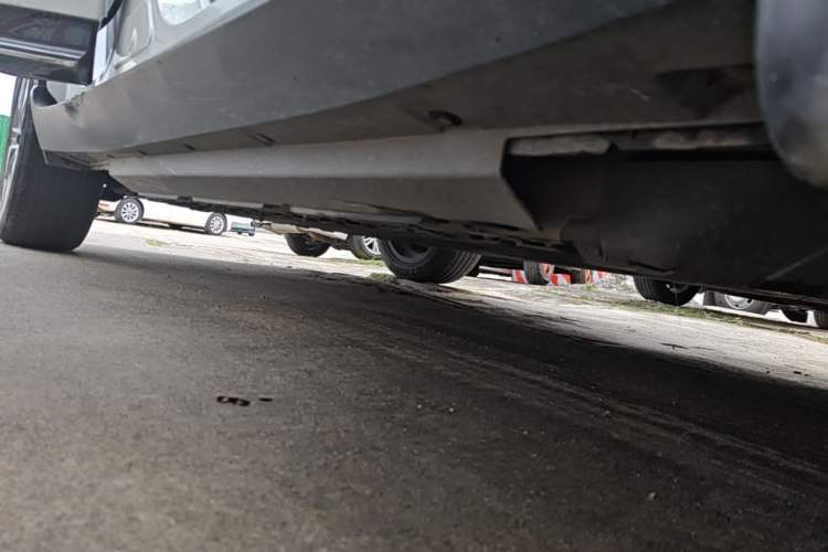 Used XPeng G3 2021 G3i 460G Right Side Sill