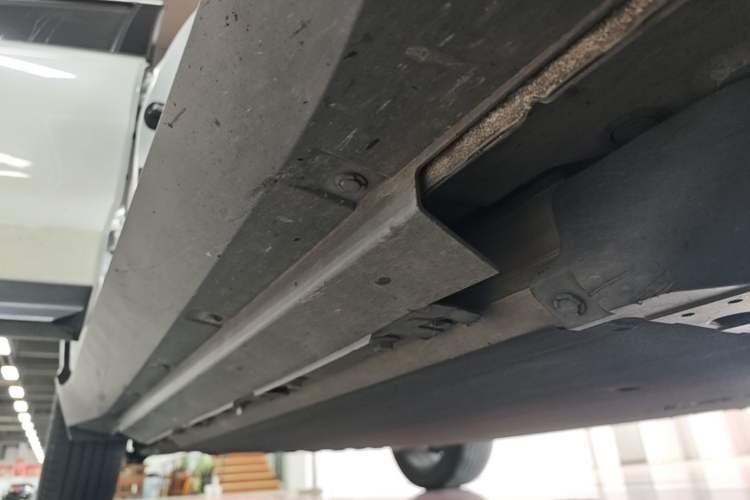 Used XPeng G3 2021 G3i 520N Right Side Sill