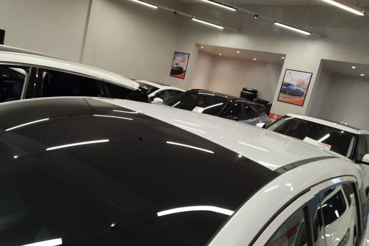 Used XPeng G3 2021 G3i 460N Roof