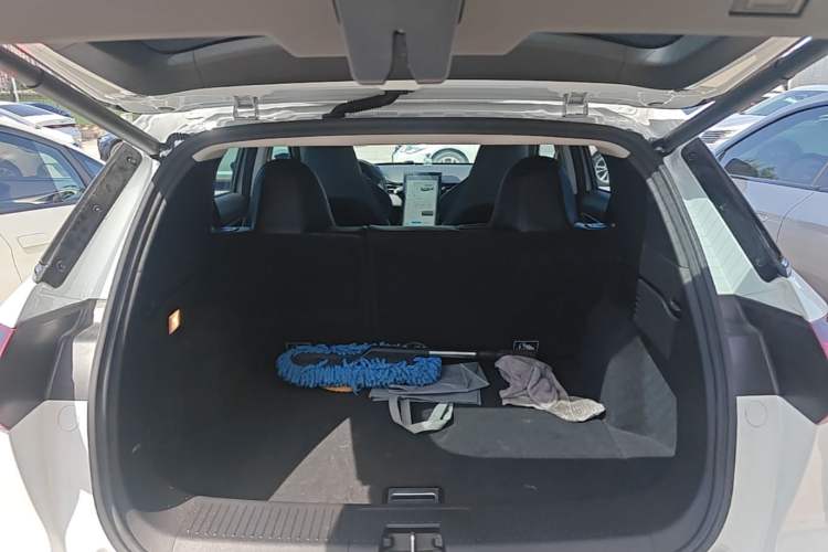Used XPeng G3 2021 G3i 520N Trunk