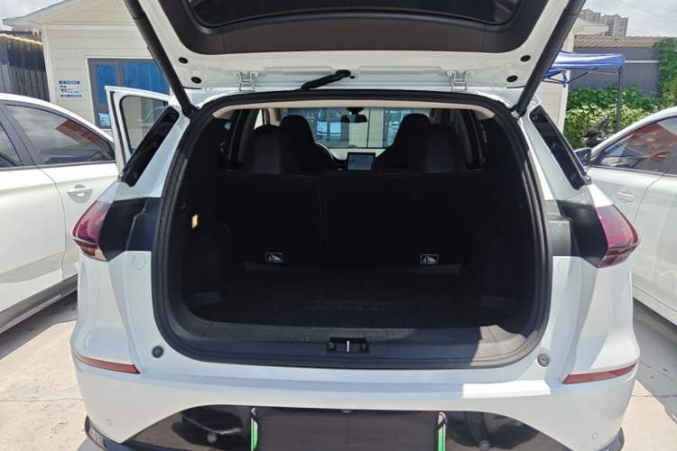 Used XPeng G3 2021 G3i 460G Trunk