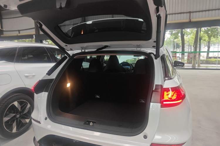 Used XPeng G3 2021 G3i 520N Trunk