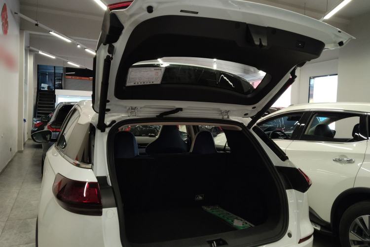 Used XPeng G3 2021 G3i 460N Trunk