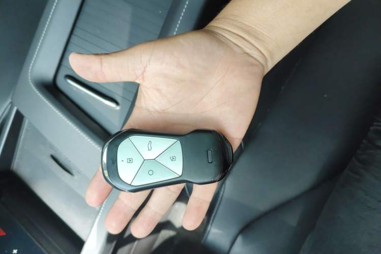Used XPeng G3 2021 G3i 520G+ Vehicle Key