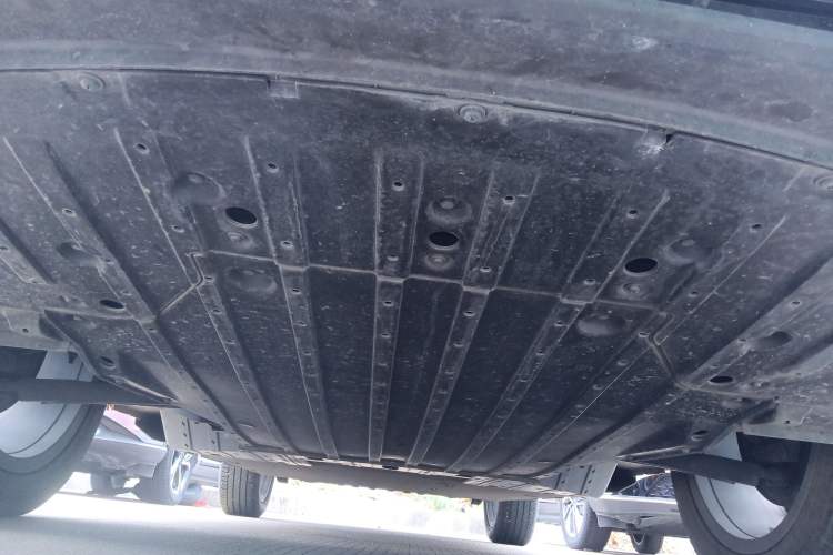 Used XPeng G3 2021 G3i 460N Chassis Front