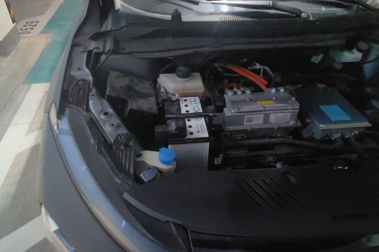 Used XPeng G3 2022 G3i 460N Engine Bay Right