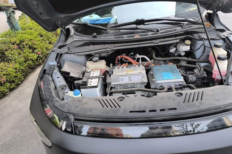 Used XPeng G3 2022 G3i 460N Engine Bay Right