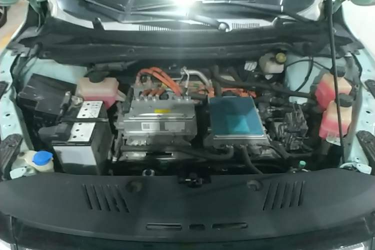 Used XPeng G3 2022 G3i 460N Engine Bay