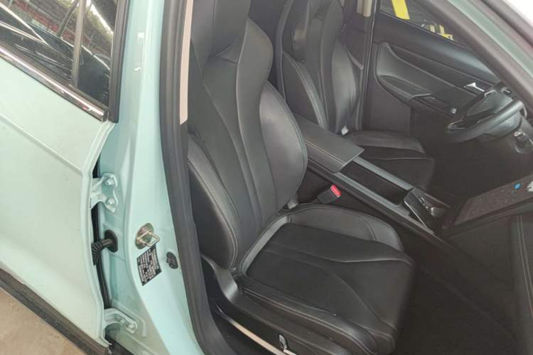 Used XPeng G3 2022 G3i 460N Right Front Seat