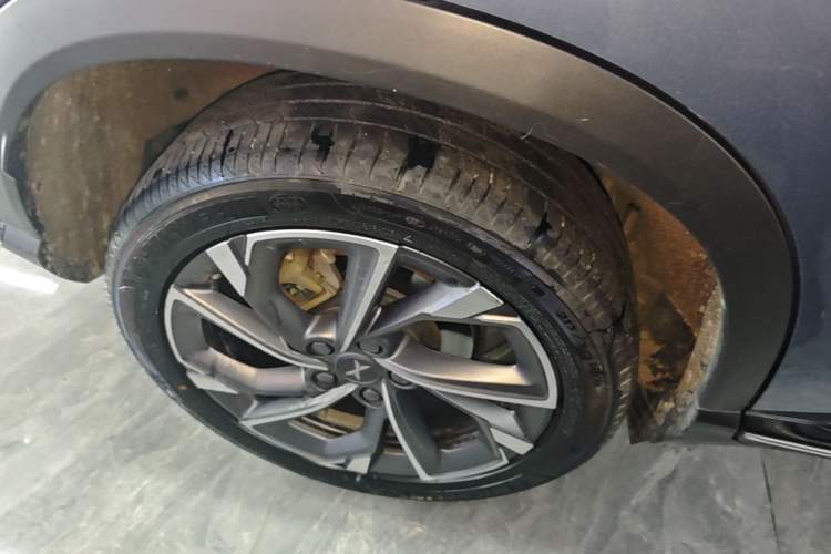 Used XPeng G3 2022 G3i 520N+ Right Rear Wheel Hub