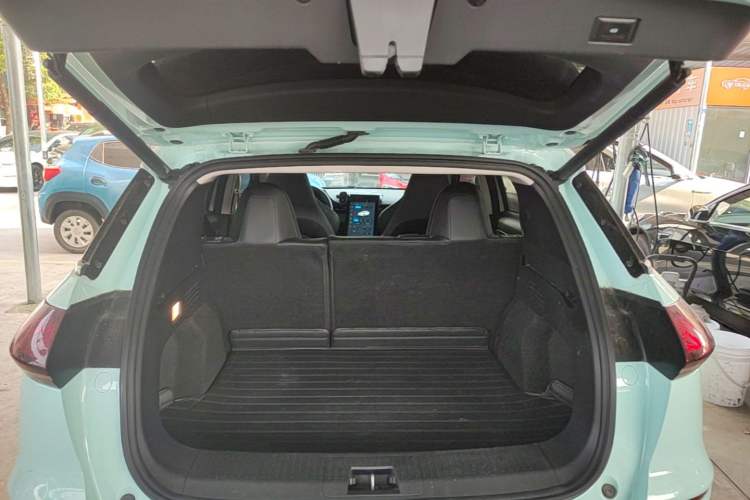 Used XPeng G3 2022 G3i 460N Trunk