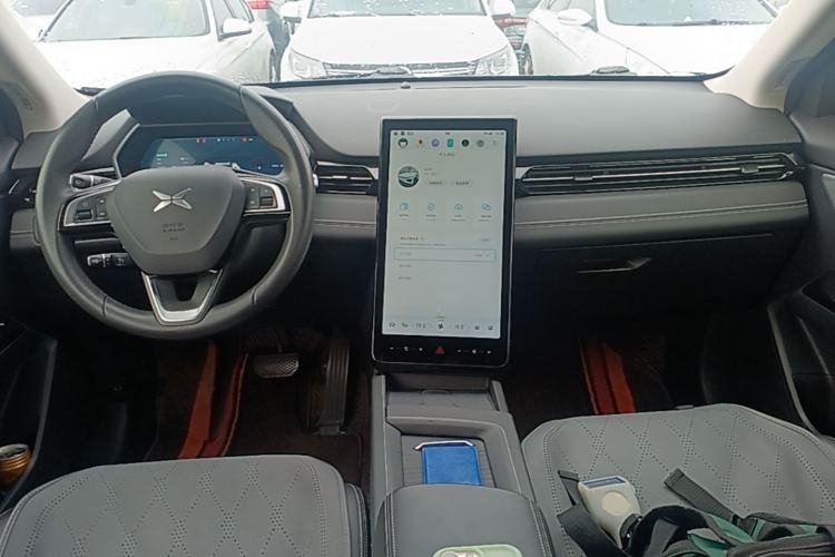 Used XPeng G3 2022 G3i 520N Center Console