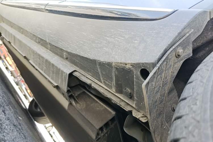 Used XPeng G3 2022 G3i 460N Chassis Rear Left