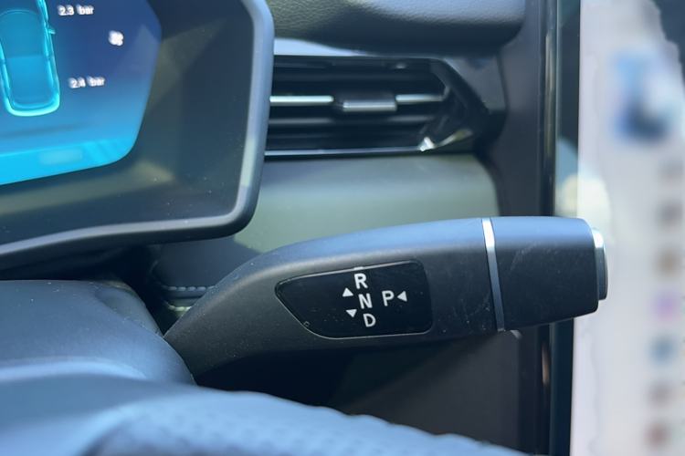 Used XPeng G3 2022 G3i 460G+ Interior 11