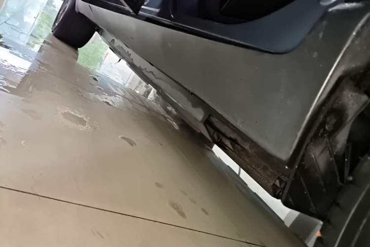 Used XPeng G3 2022 G3i 460N Left Side Sill