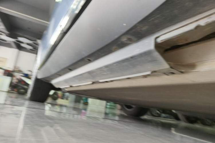 Used XPeng G3 2022 G3i 460G+ Left Side Sill