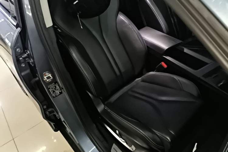 Used XPeng G3 2022 G3i 460N Right Front Seat