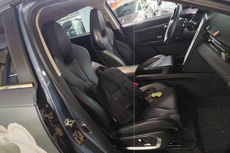 Used XPeng G3 2022 G3i 460N Right Front Seat