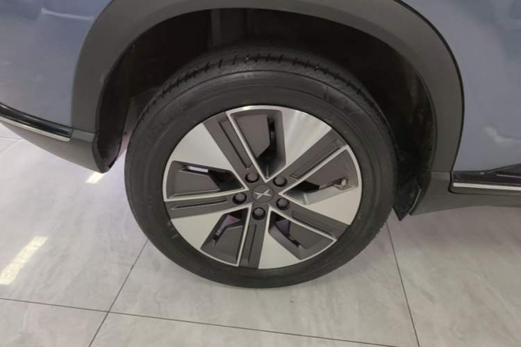 Used XPeng G3 2022 G3i 460G+ Right Rear Wheel Hub
