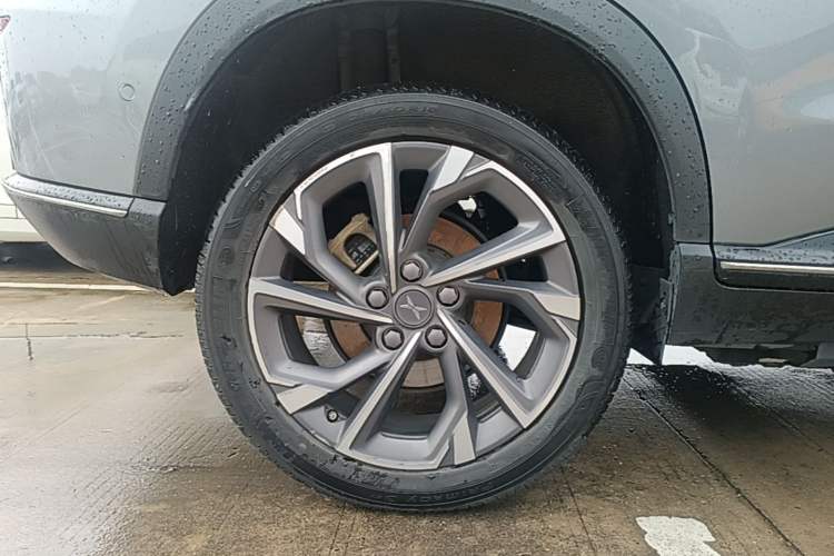 Used XPeng G3 2022 G3i 520N Right Rear Wheel Hub