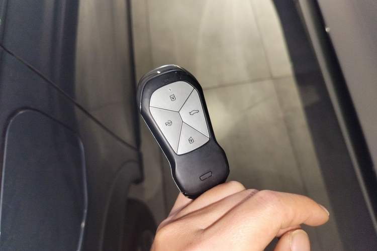 Used XPeng G3 2022 G3i 460N+ Vehicle Key
