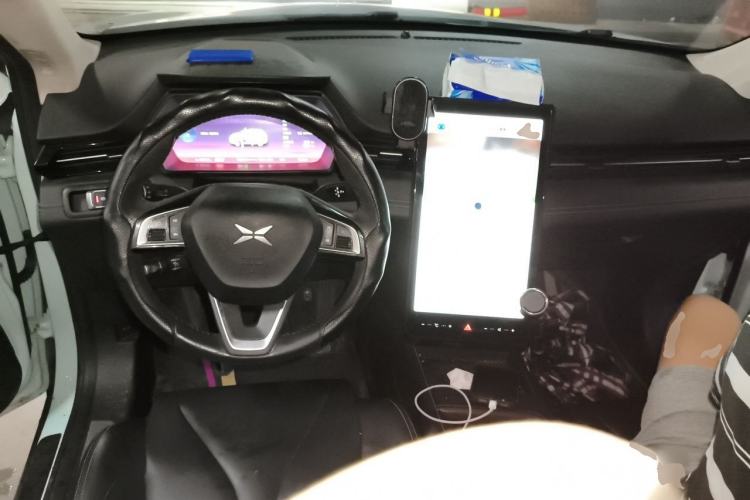 Used XPeng G3 2022 G3i 460G+ Center Console