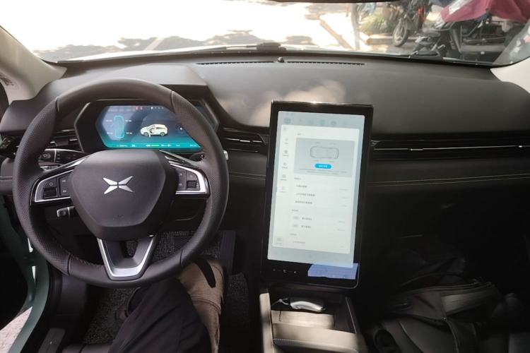 Used XPeng G3 2022 G3i 460G+ Center Console