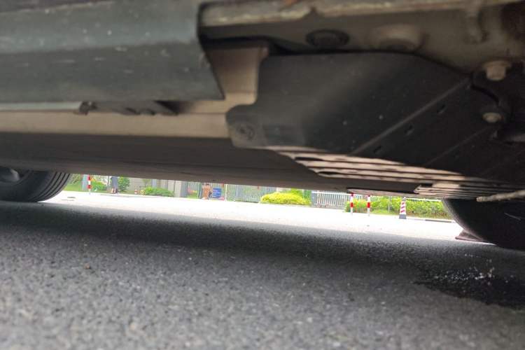 Used XPeng G3 2022 G3i 520G+ Chassis Front Right