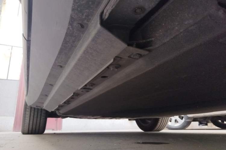 Used XPeng G3 2022 G3i 460N Chassis Rear Left